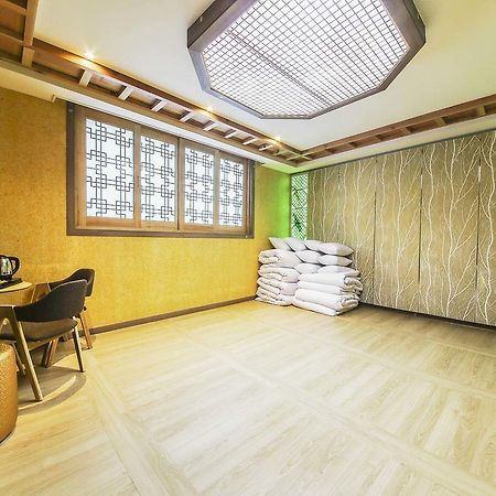 Jeonju Hanok Hotel Kung Eksteriør bilde
