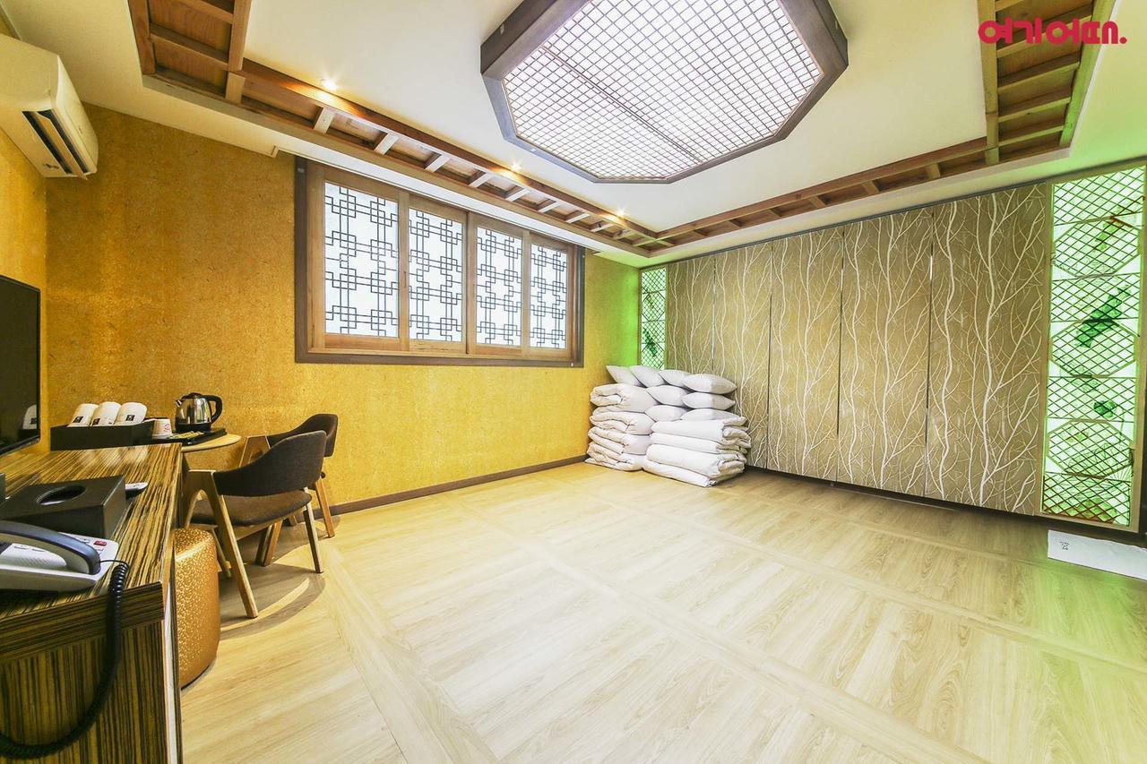 Jeonju Hanok Hotel Kung Eksteriør bilde