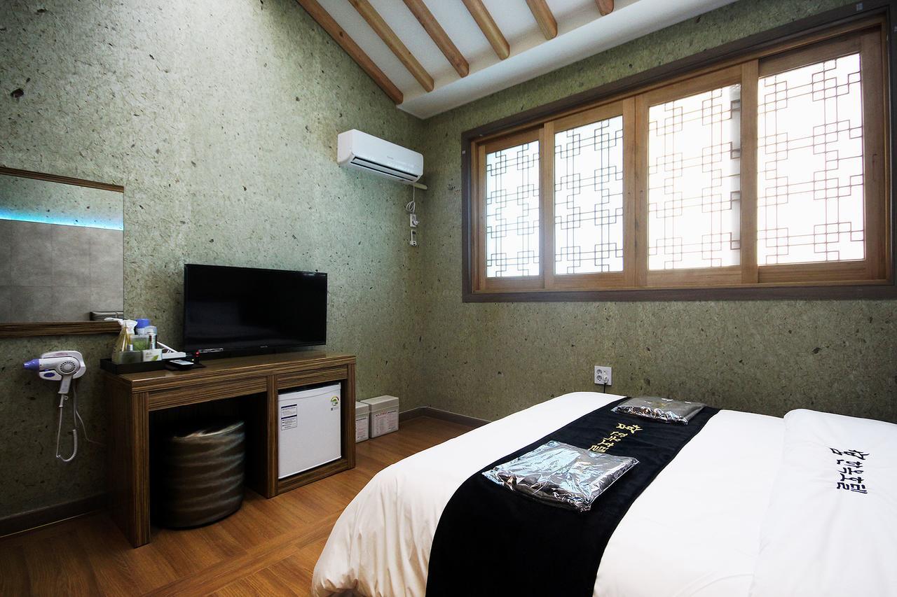 Jeonju Hanok Hotel Kung Eksteriør bilde